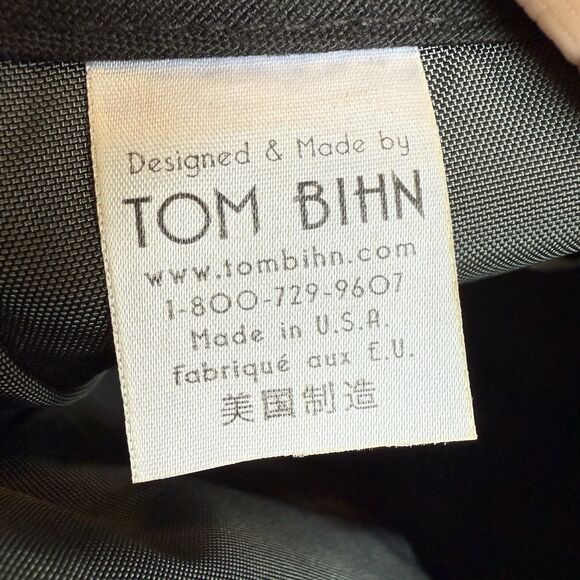 Tom Bihn Medium Cafe Bag Crossbody Burnt Orange Life Is A Verb Travel Ripstop - Picture 8 of 10